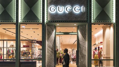 gucci kenwood towne center.